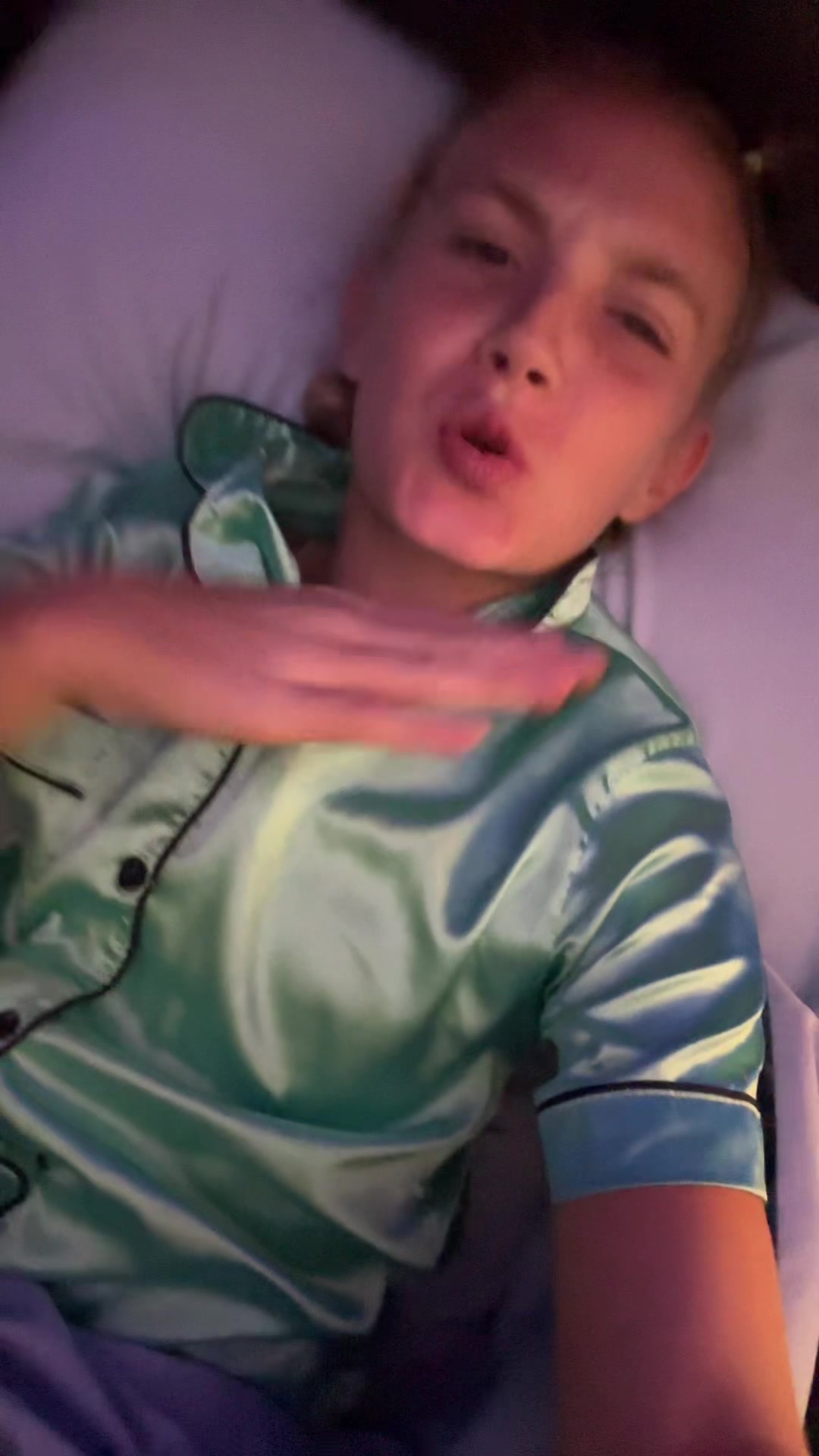 @shegoncallme_belahboo