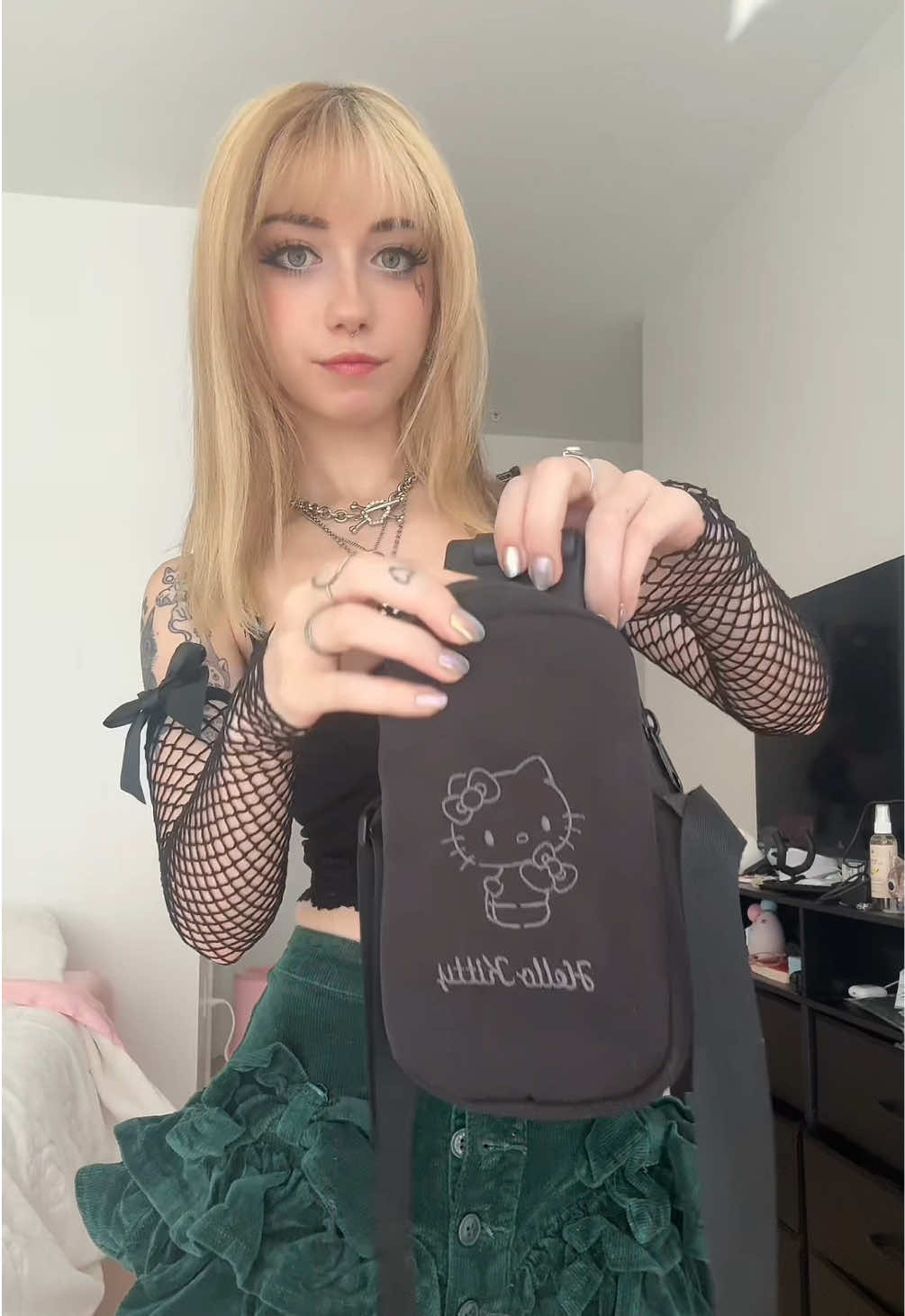 @Jade