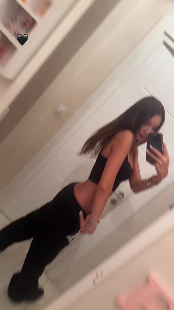 @Lara