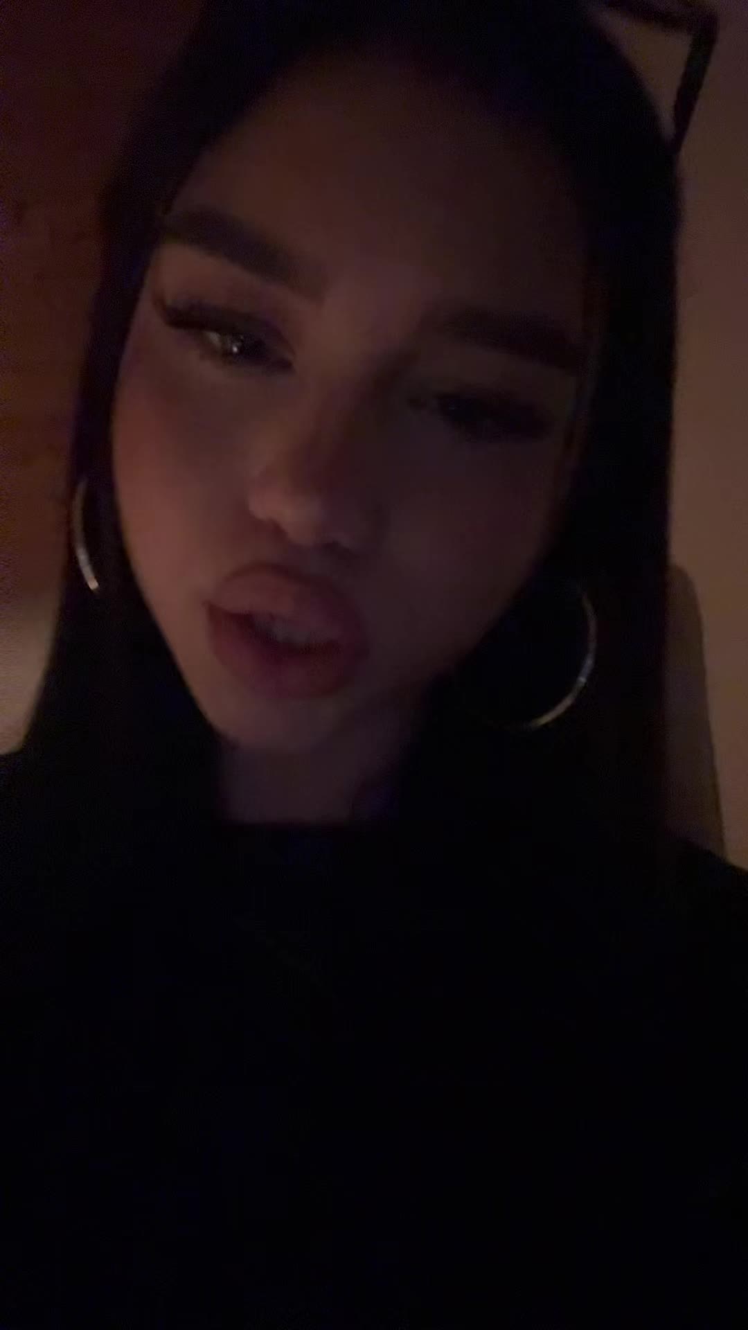 @алечка