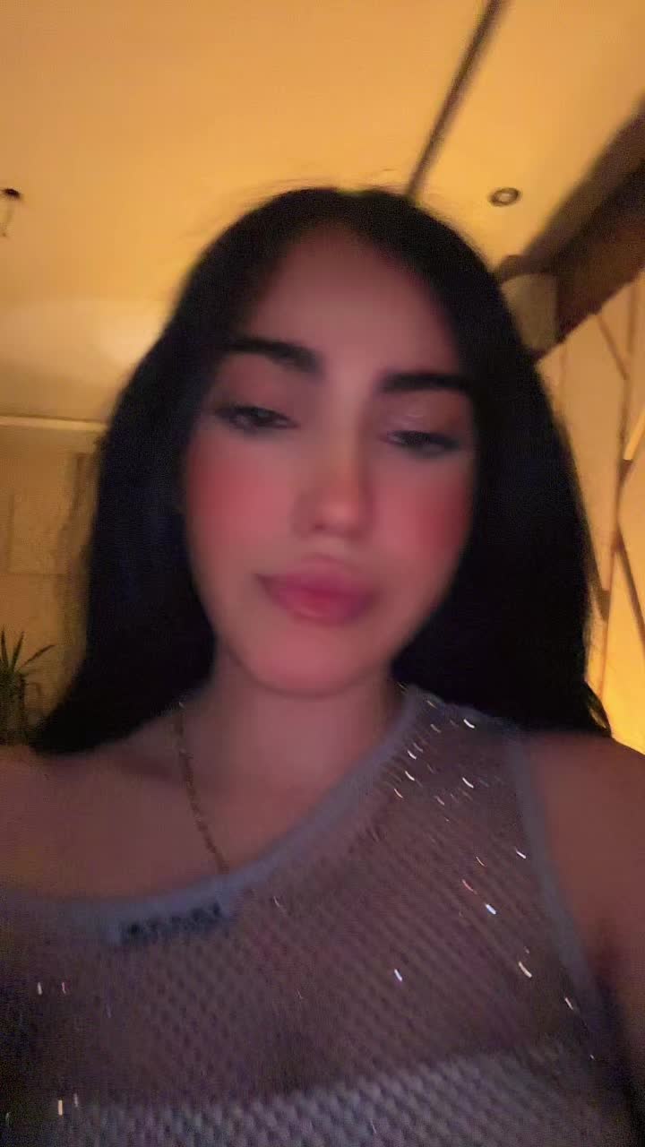 @👀