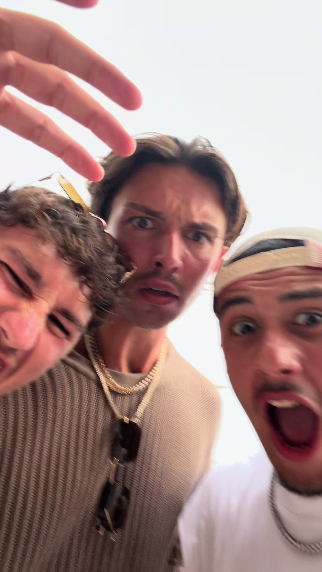 @Morgz
