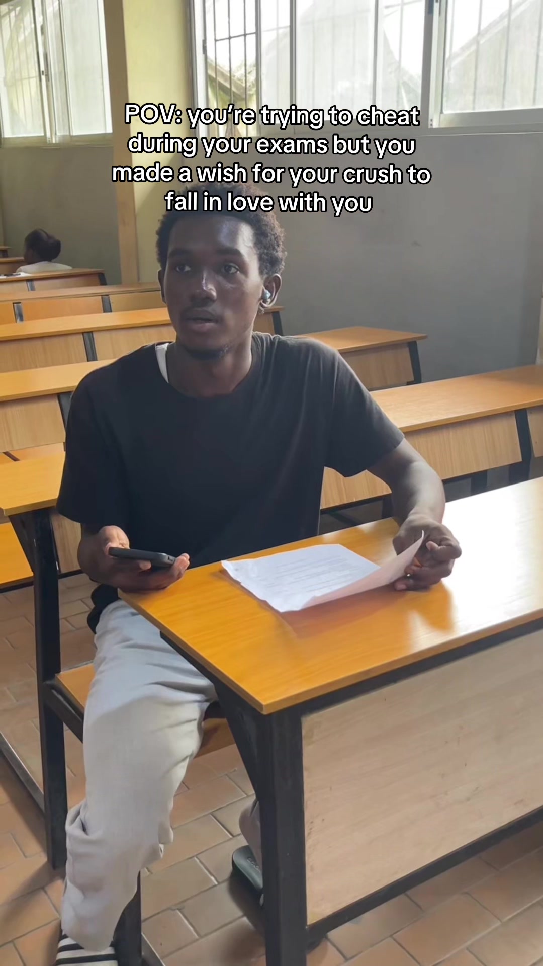 @Seyi🕷️