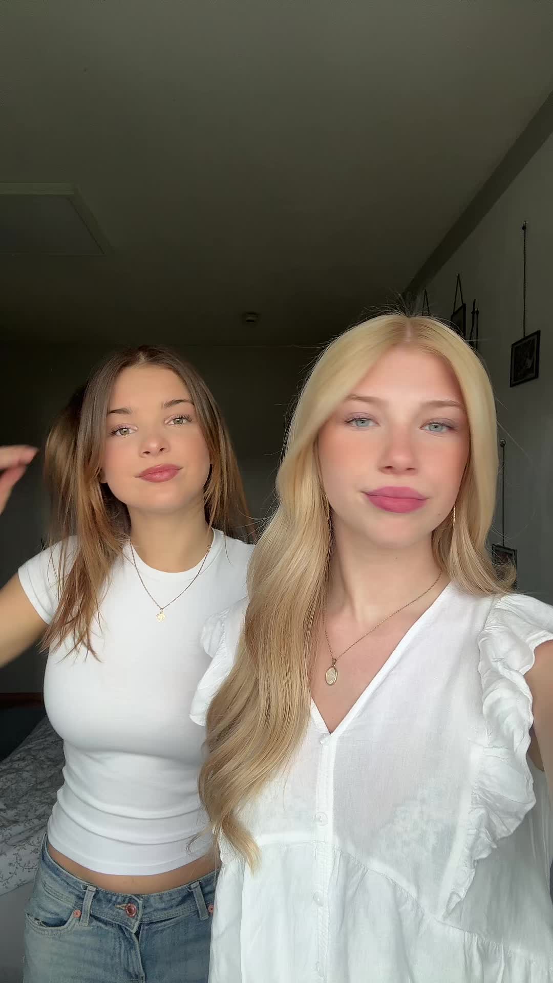 @polailaura123