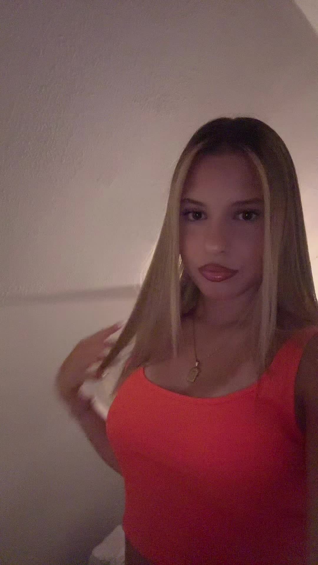 @𝐓 𝐈 𝐅 𝐅 𝐀 𝐍 𝐘