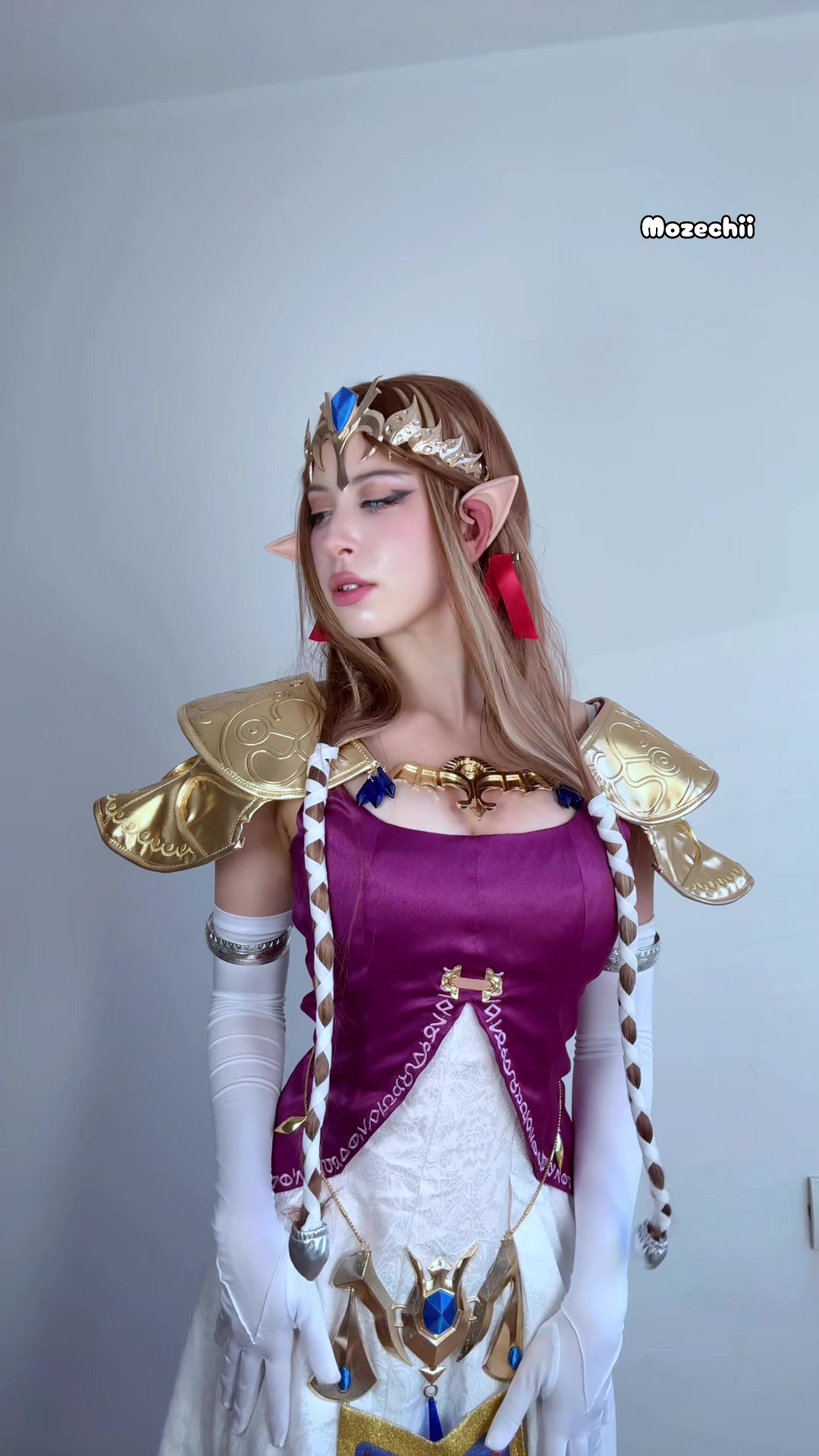 @Mozechii