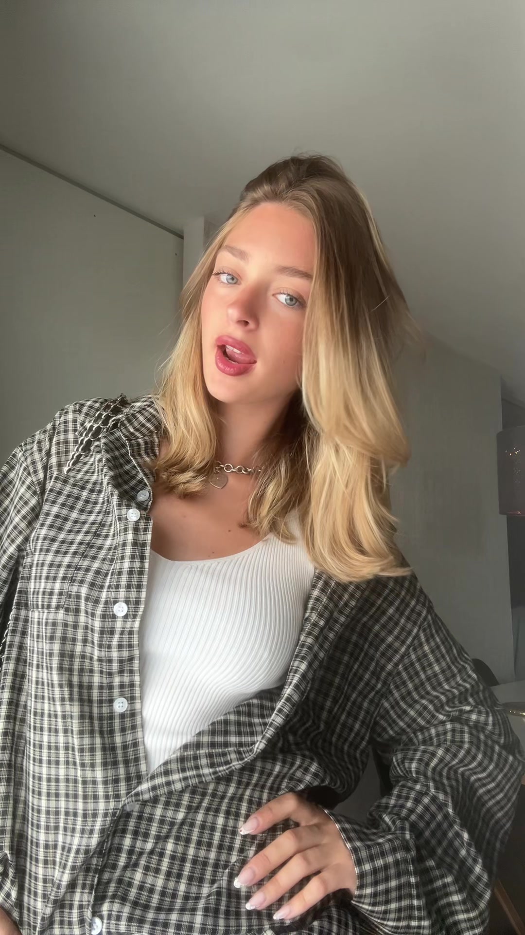 @alisa
