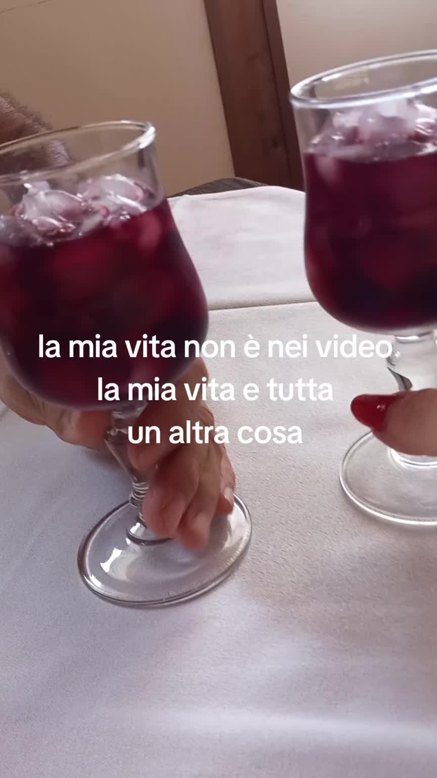 @anna lupoli