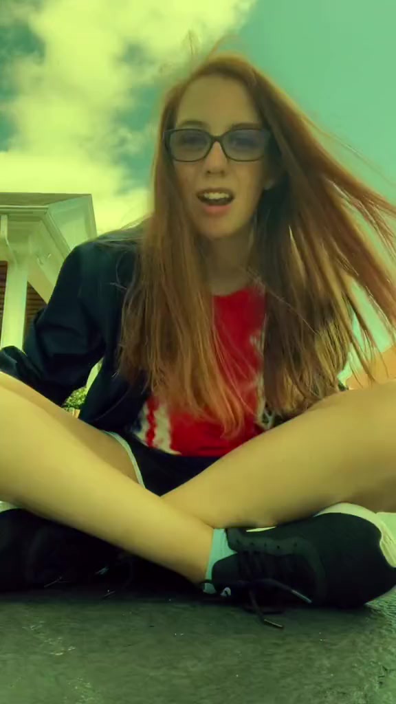 @partygirlle