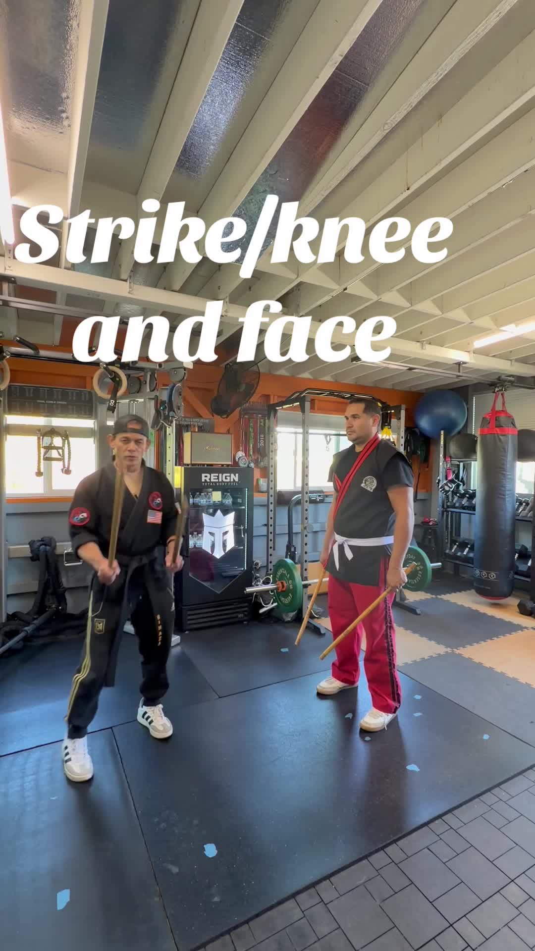 @ARMBAR.STRIKE SELFDEFENCE