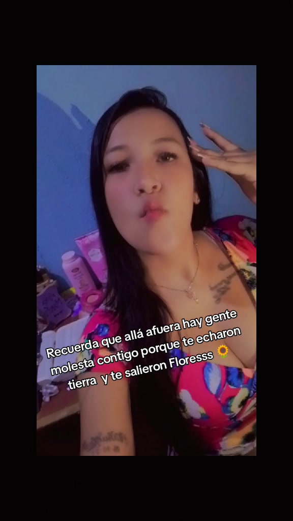 @🖤