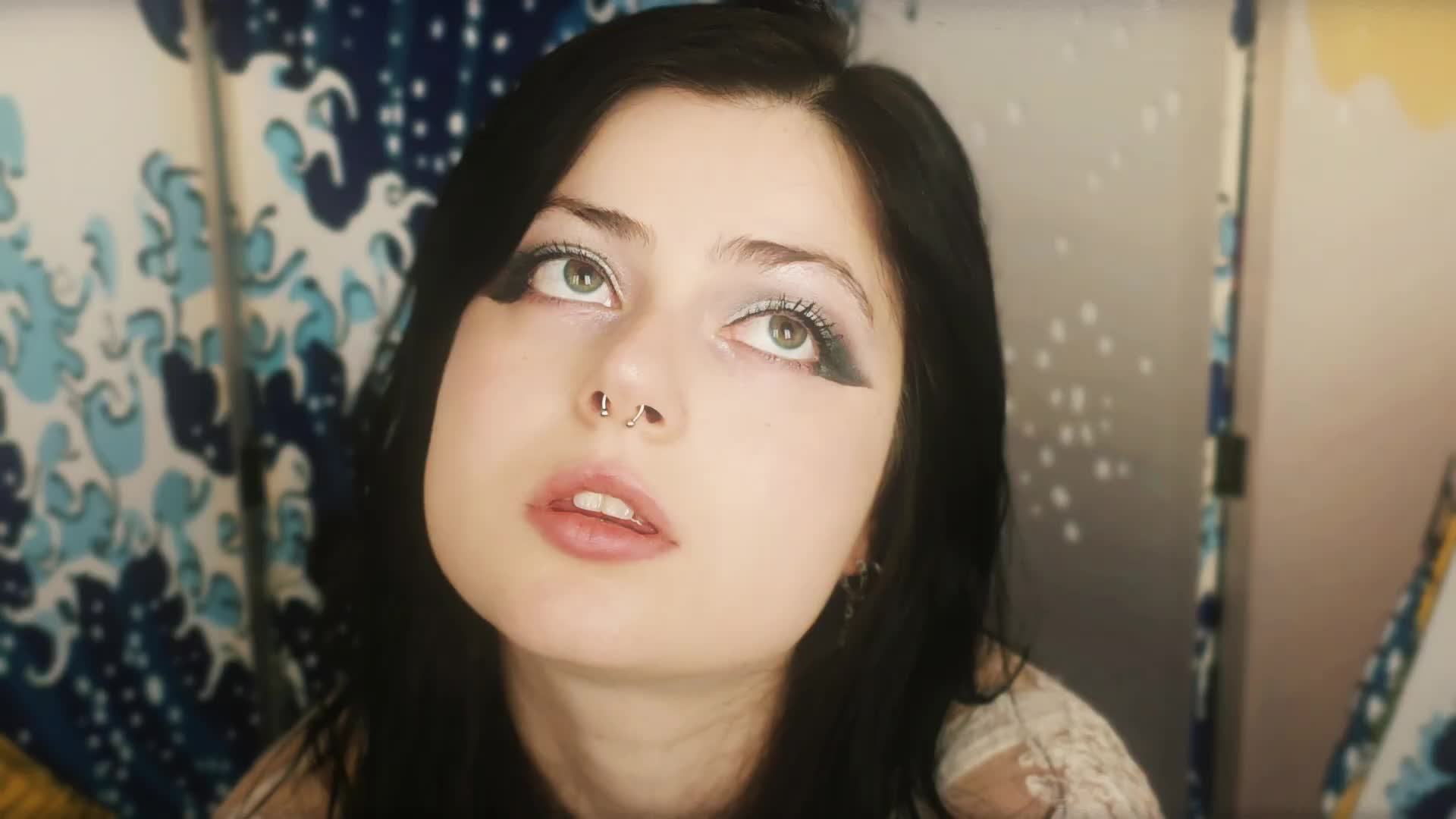 @Karlotta