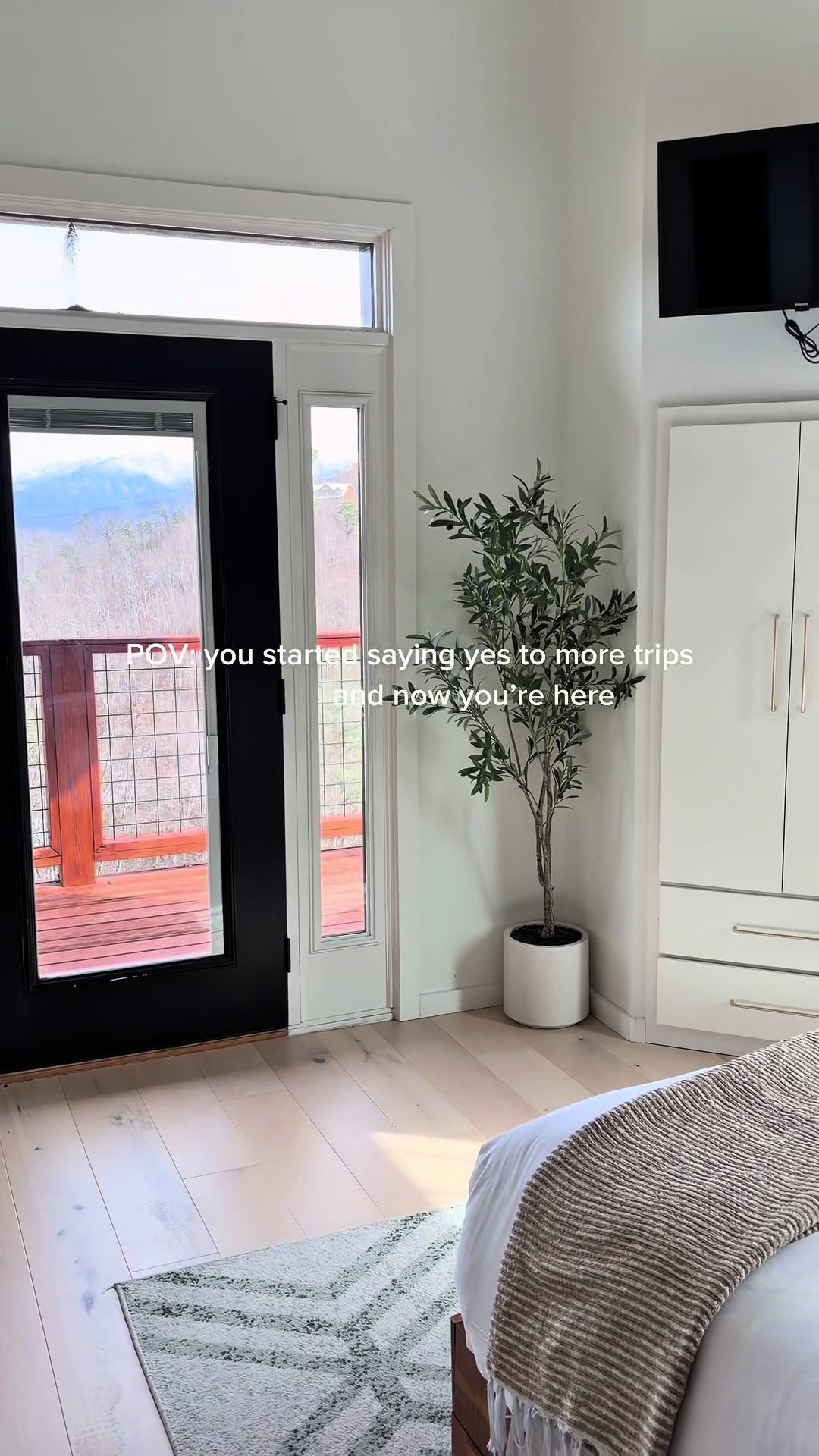 @Luxury Cabin Getaways