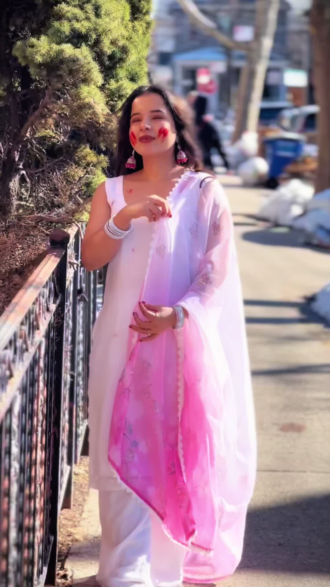@😘