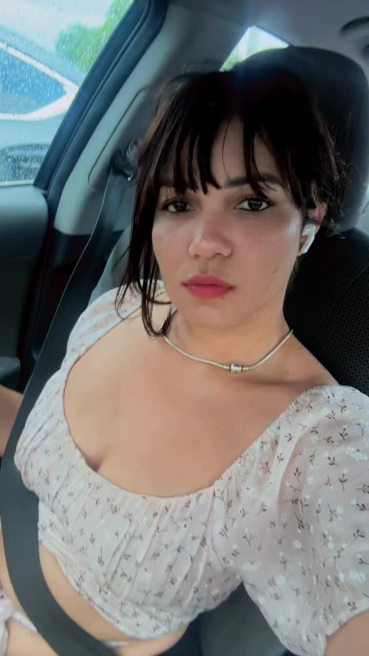 @👑🔮MIA 🇨🇺
