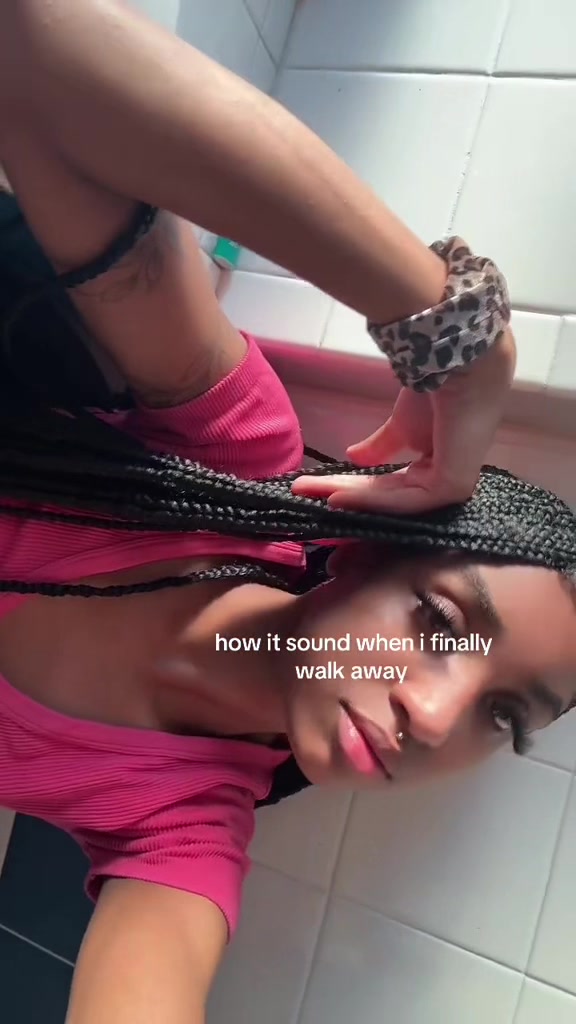 @Alluring Rue 💕🦋