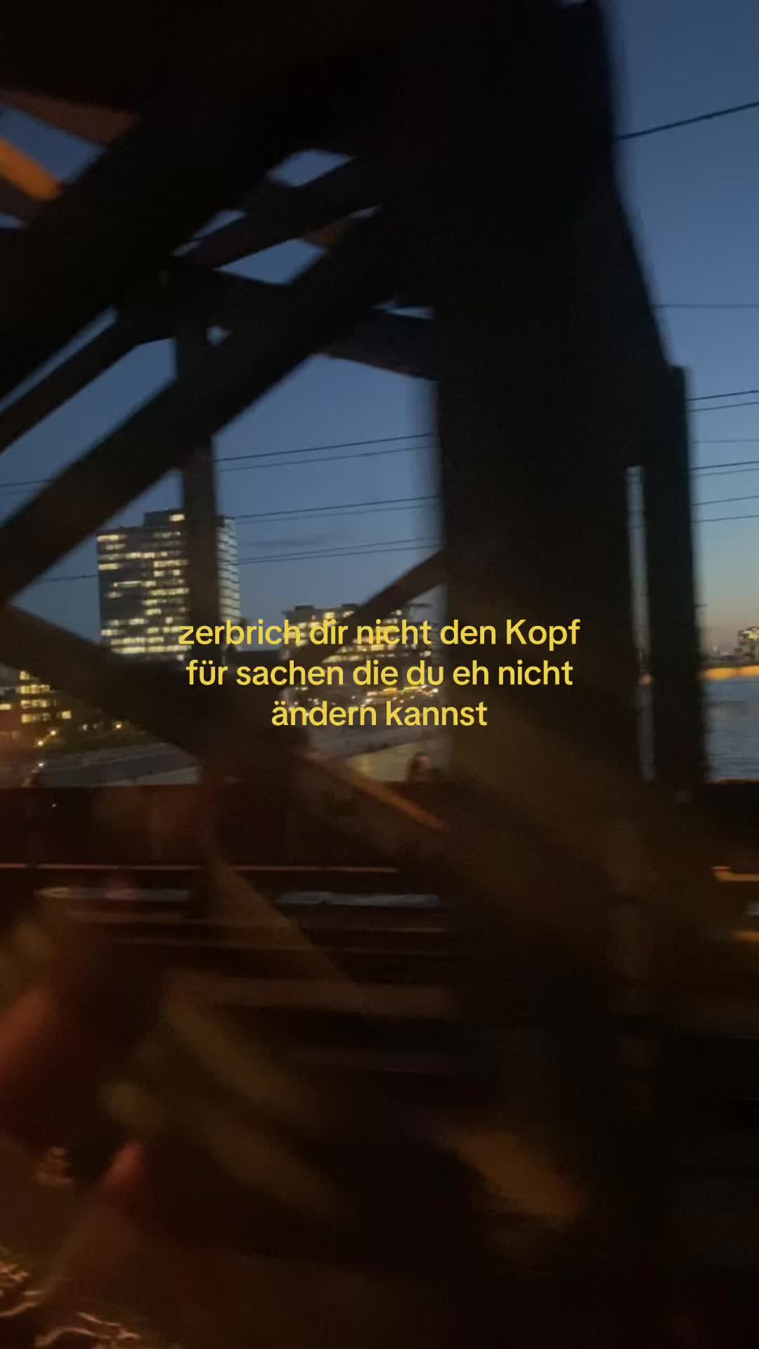 @𝓨