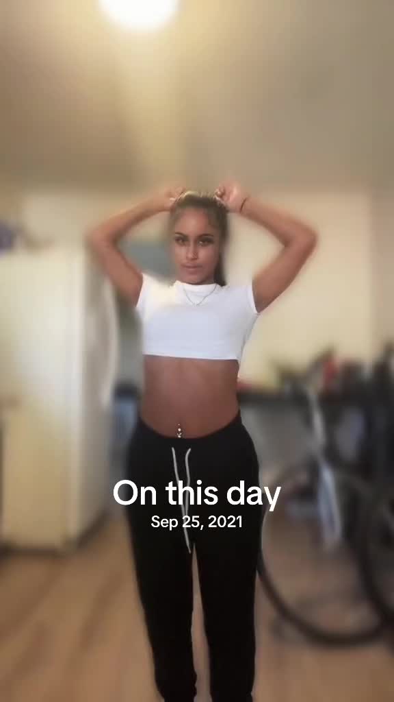 @🦋
