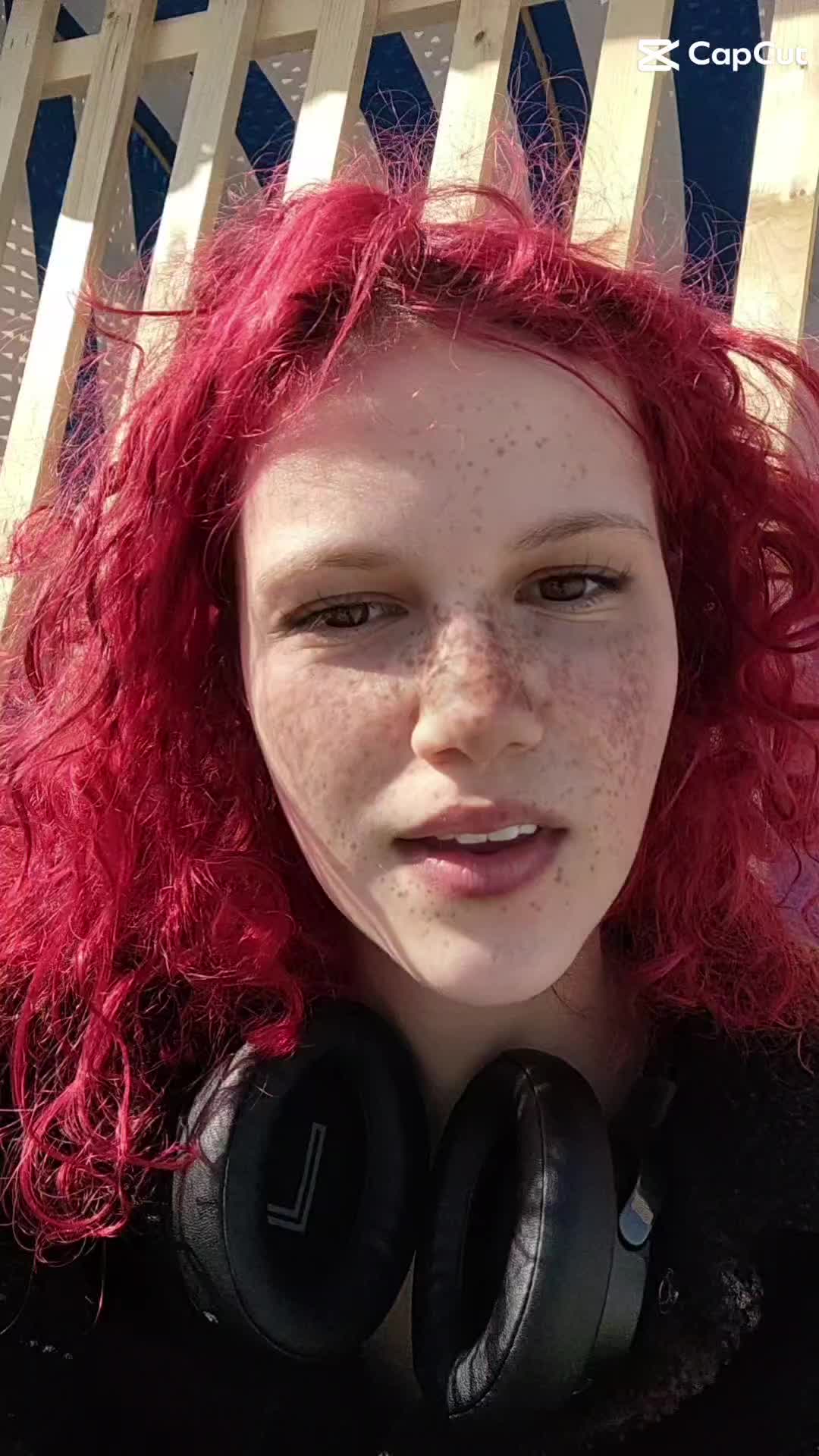 @Lina