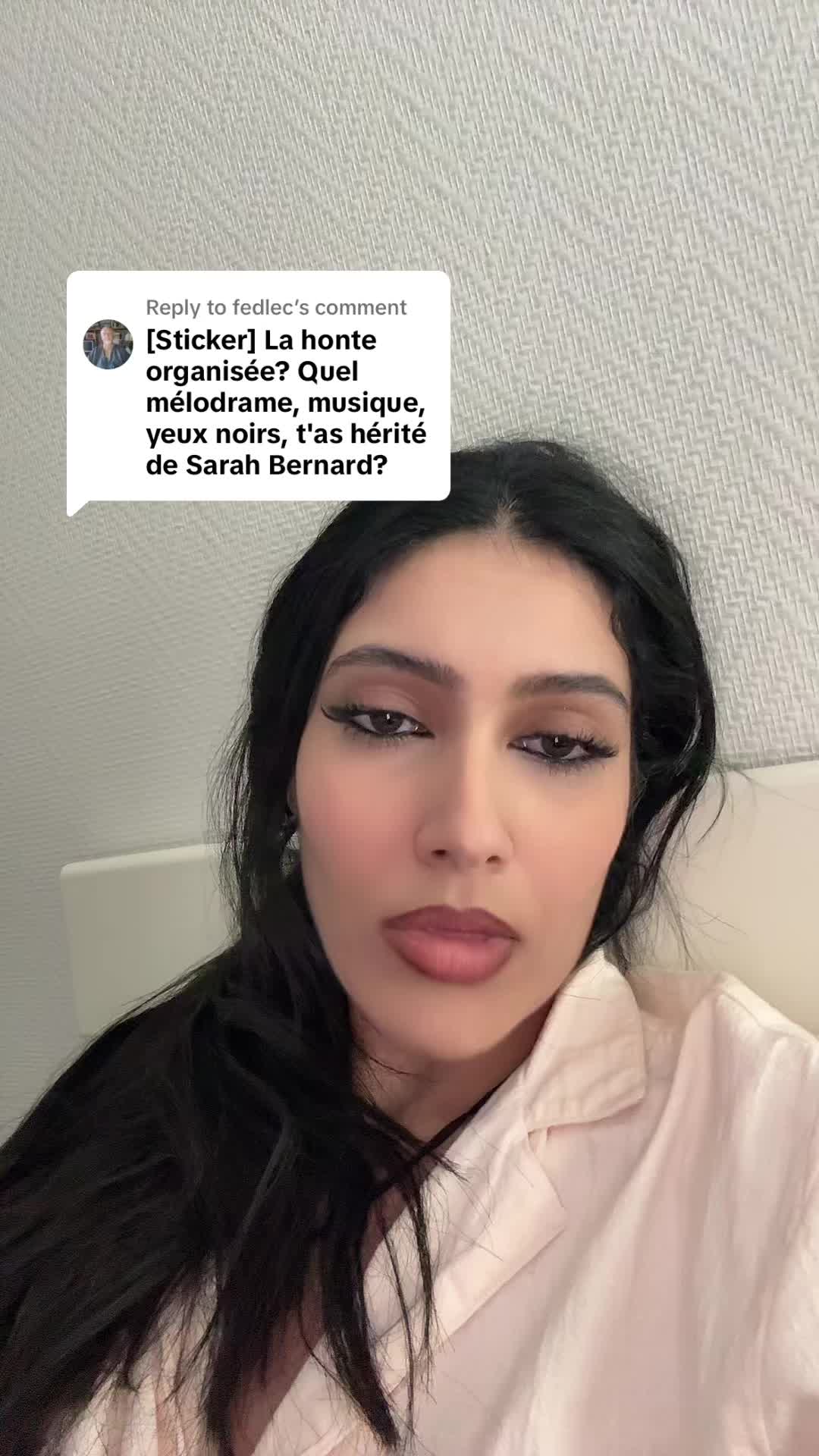 @Bella PolitCHICK