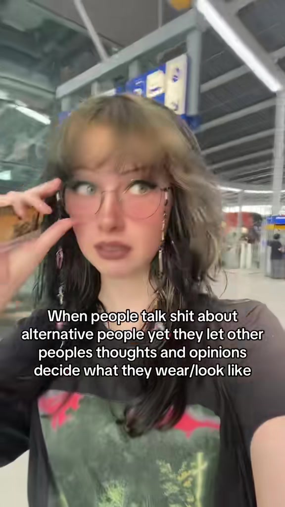 @Justloliehh