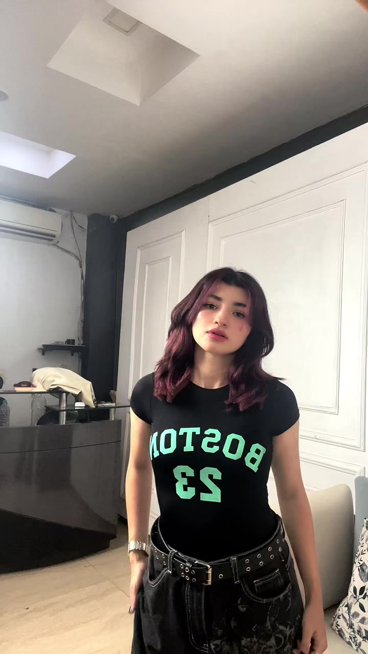 @Jiya