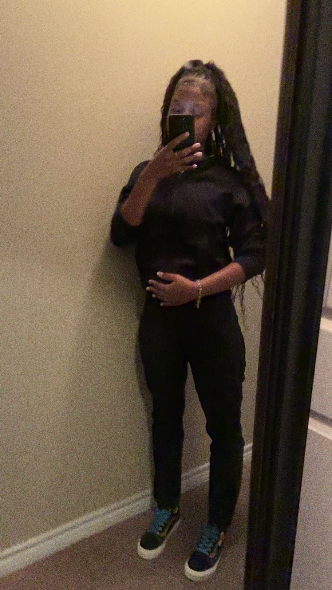 @myriekaashh