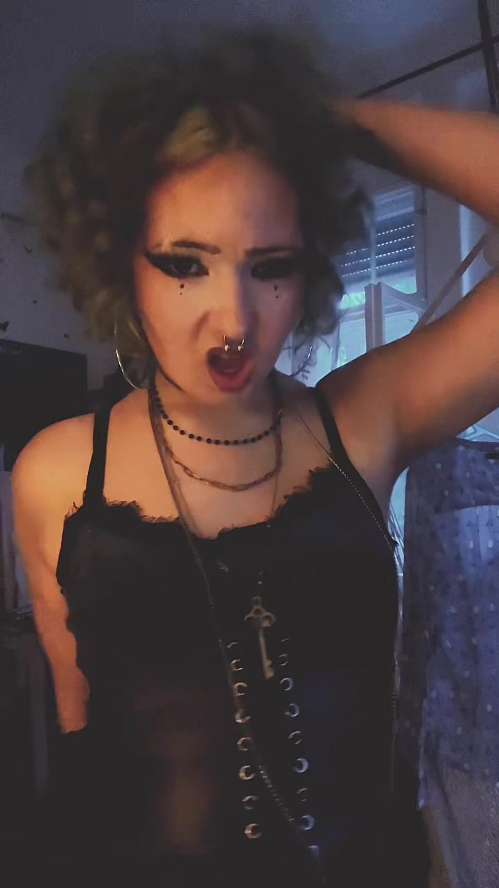 @itz_r0si