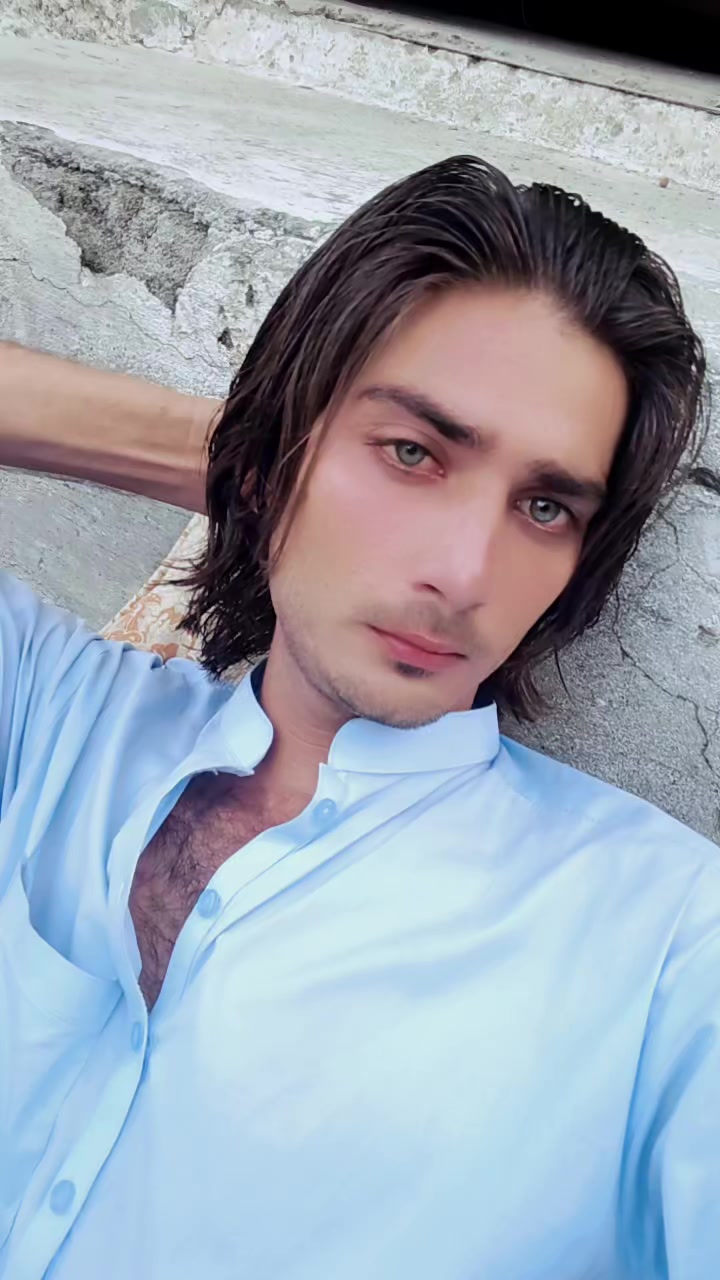 @Sanaullah 🫰