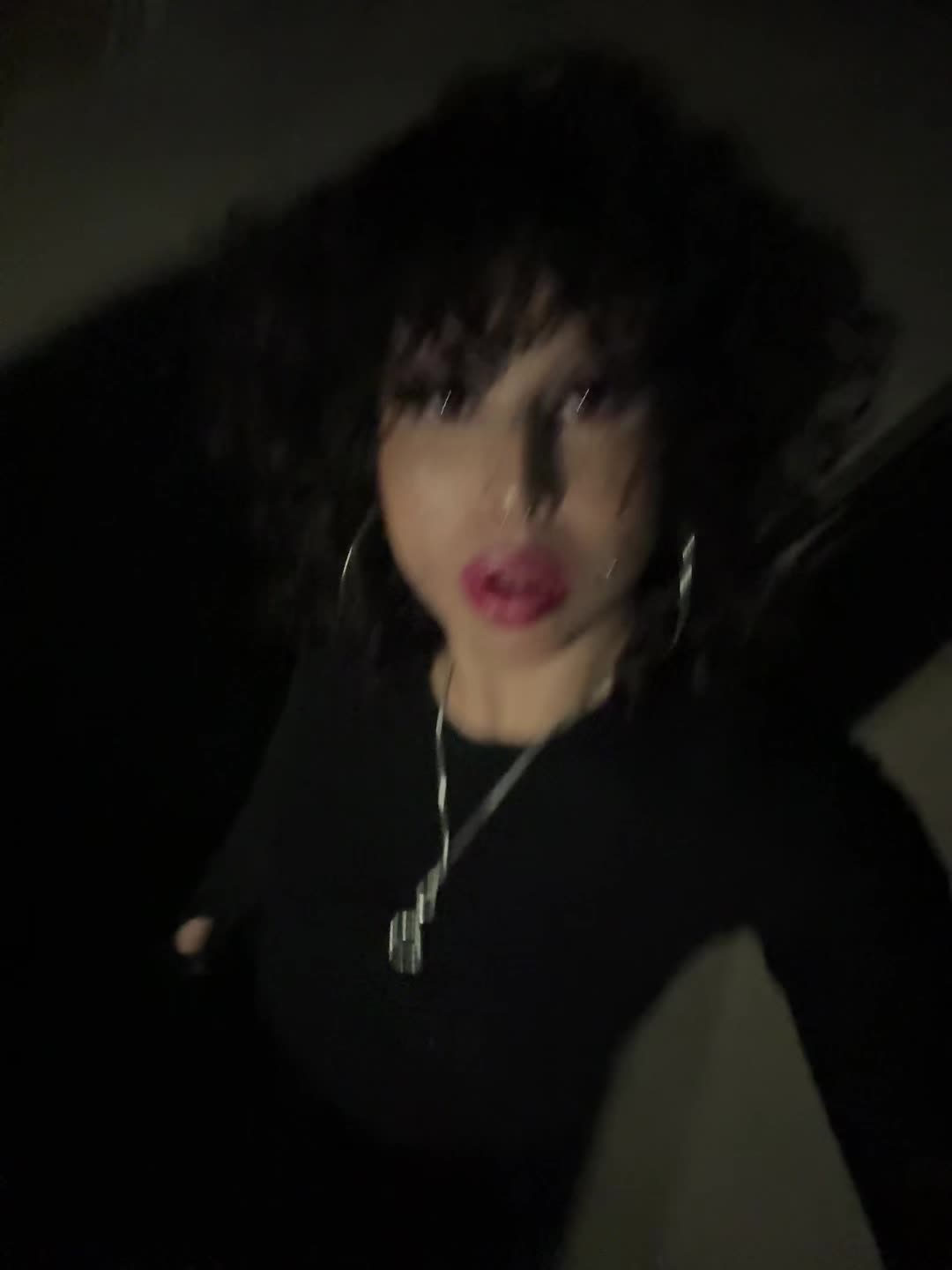 @️