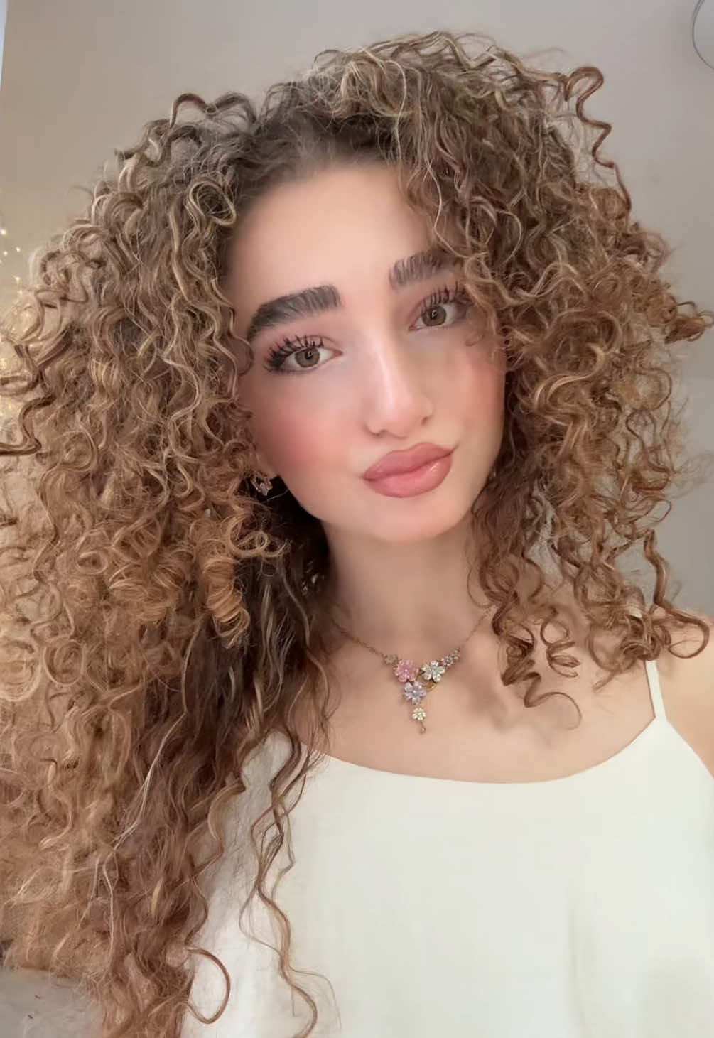 @𝐃𝐡𝐮𝐫𝐚𝐭𝐚 🇦🇱