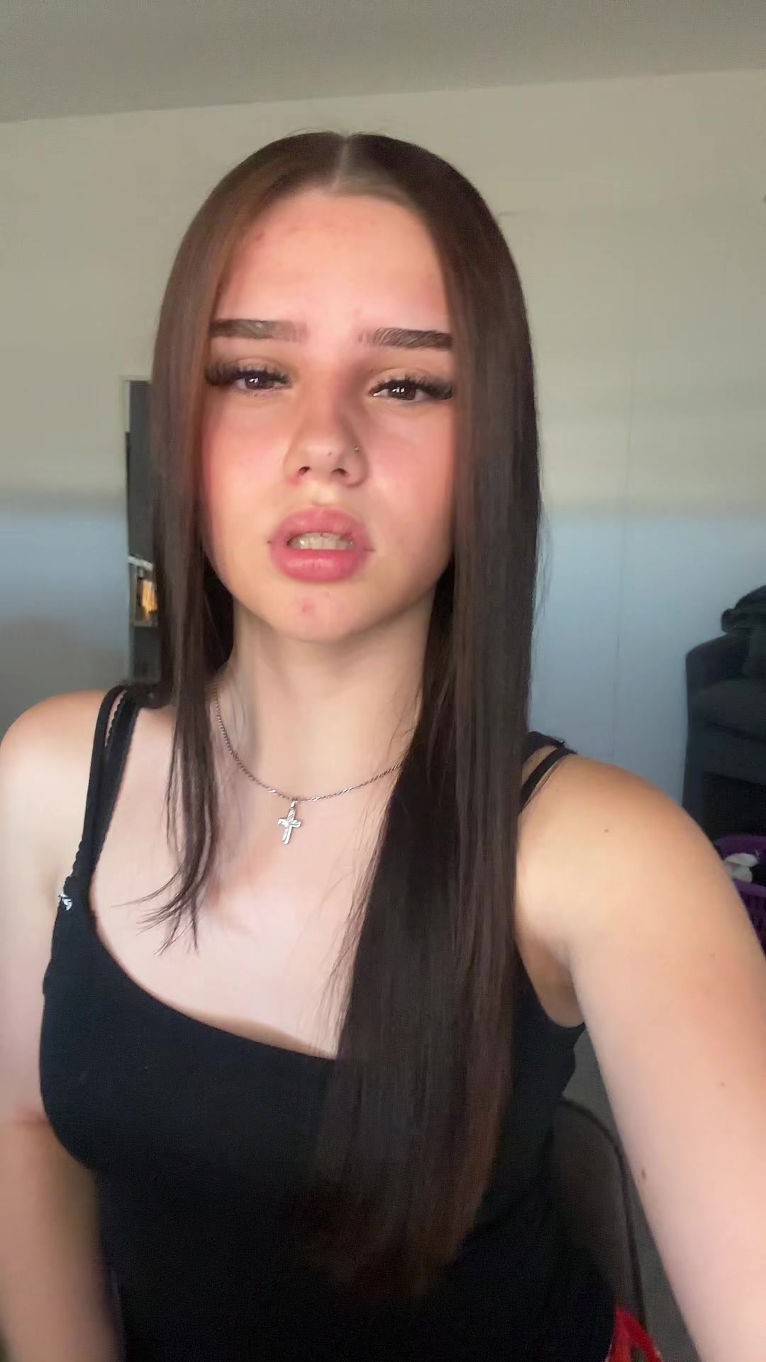 @𝐖𝐡𝐨𝐬.𝐡𝐚𝐧𝐧𝐚𝐡