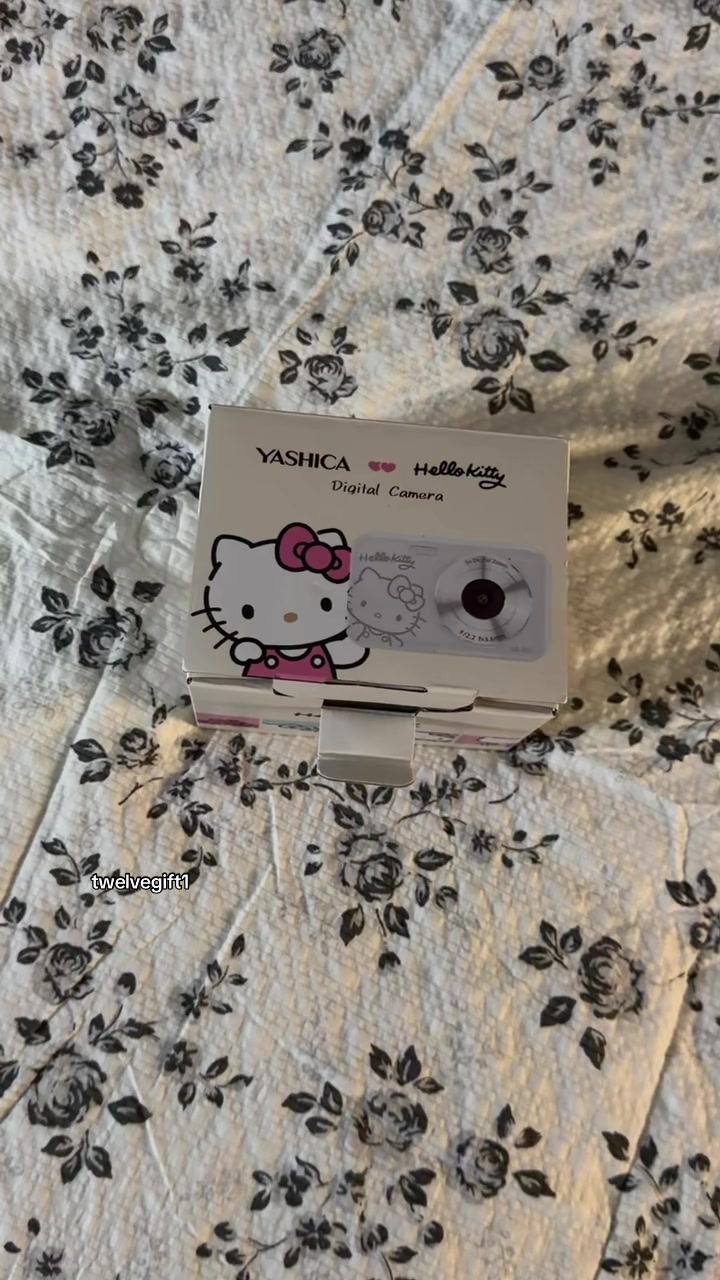 @twelvegift !