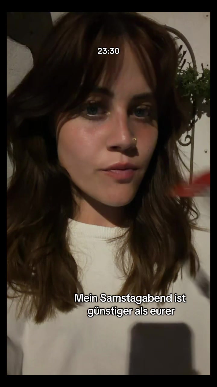 @vivien
