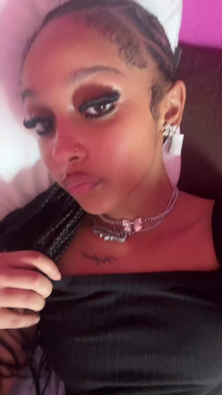@littlemscuteass