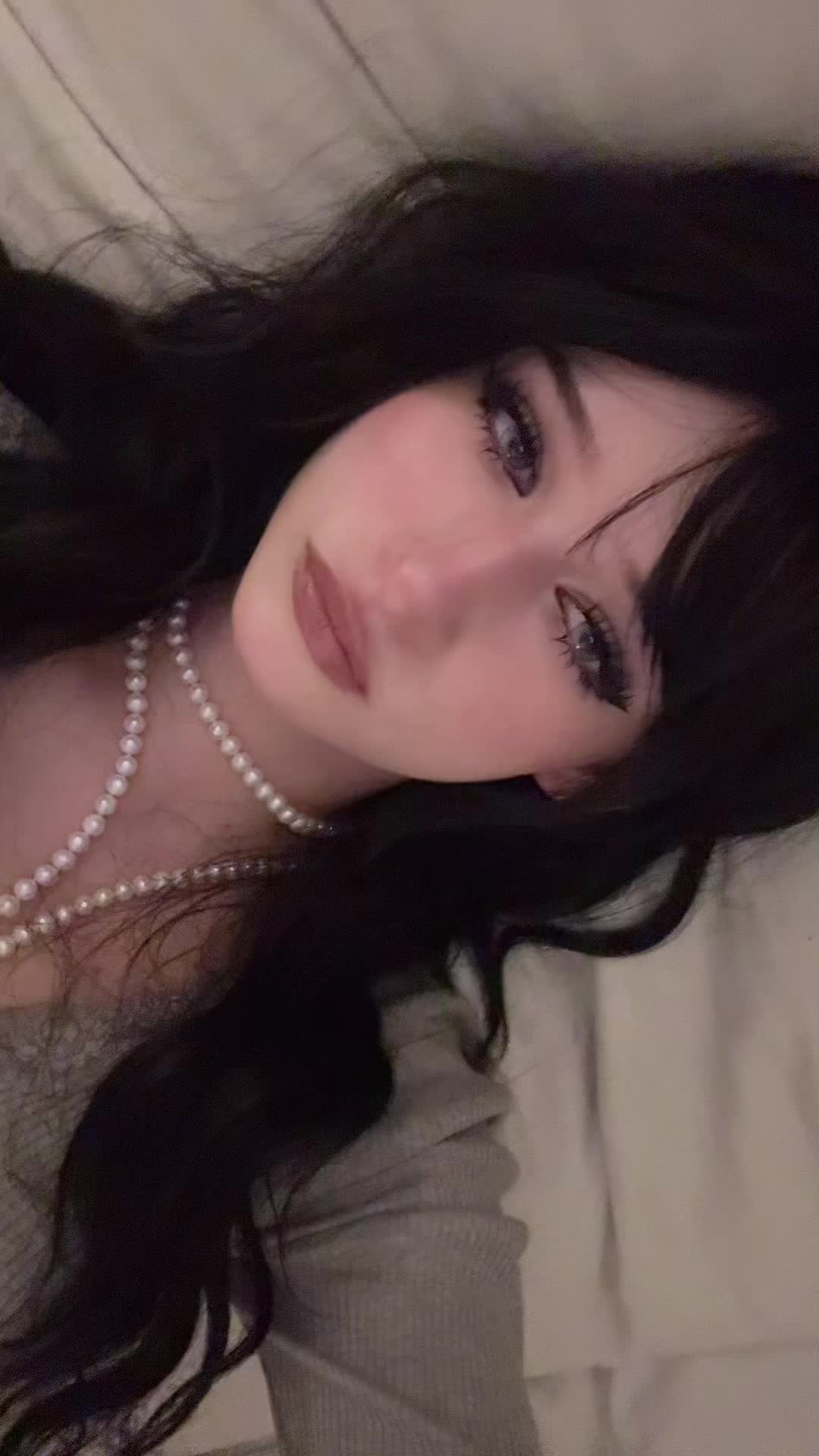 @Q