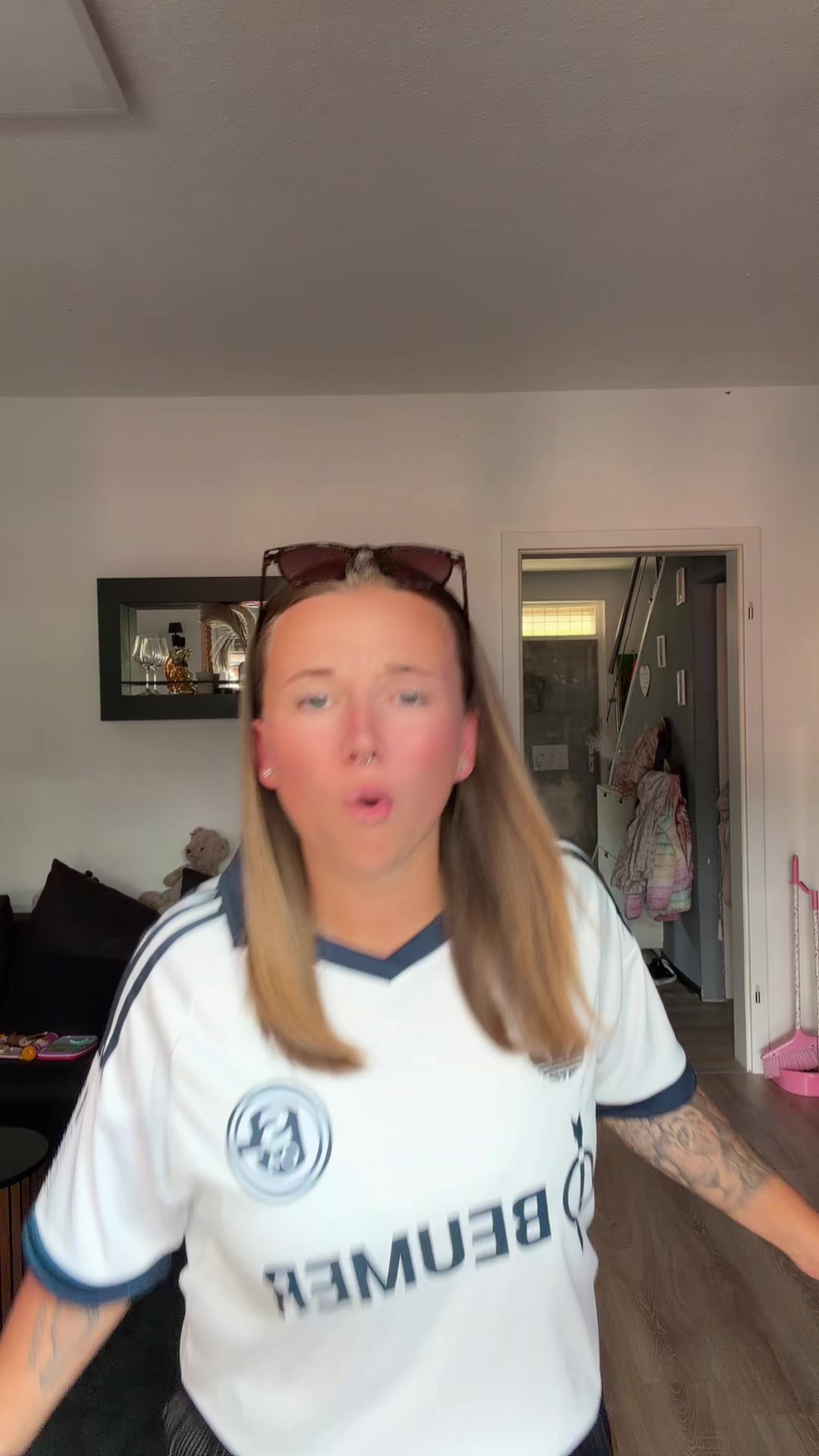 @xLeax