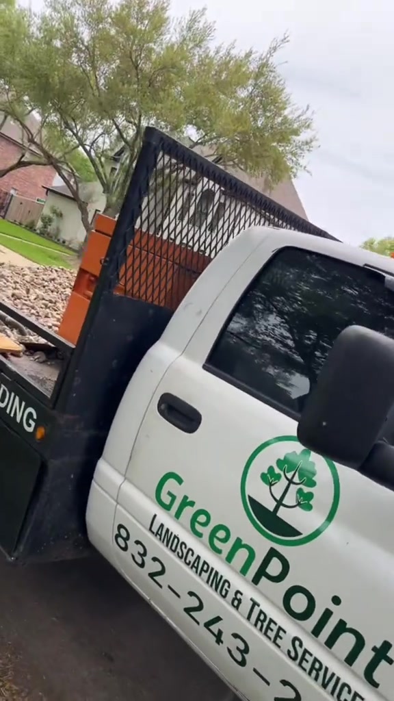 @GREENPOINT Landscaping & Tree