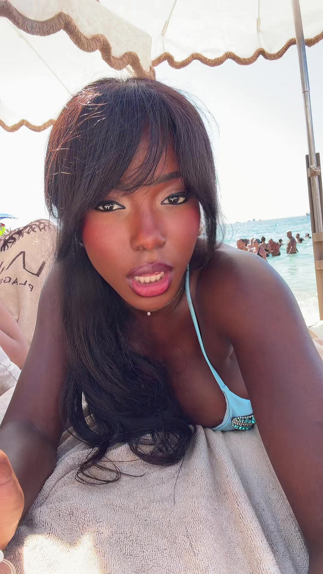 @Garbi.D
