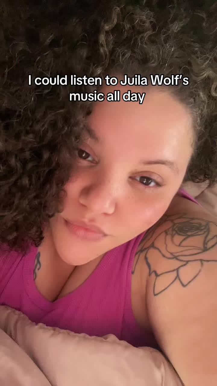 @Curly Bri