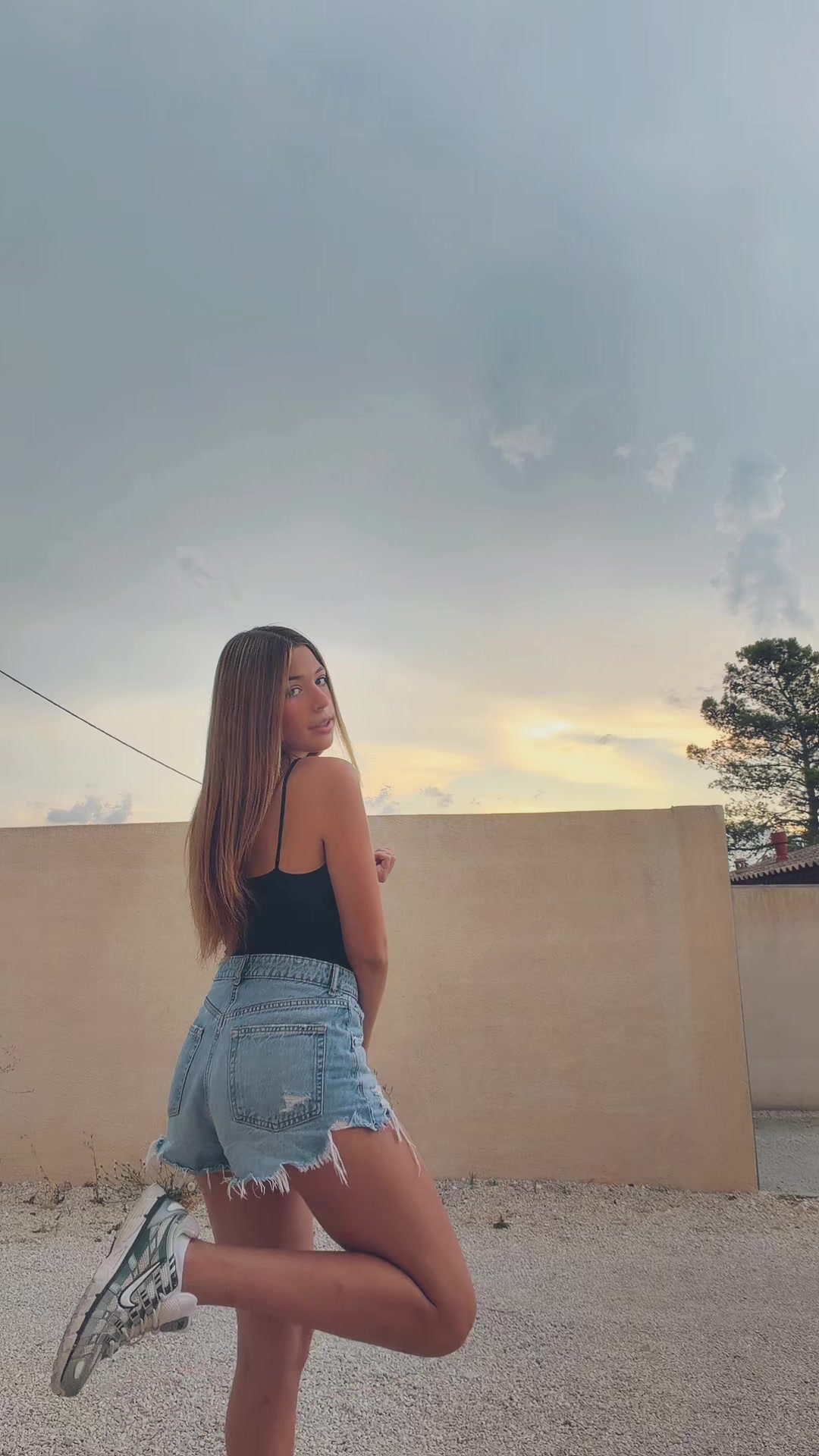 @userr.83k83