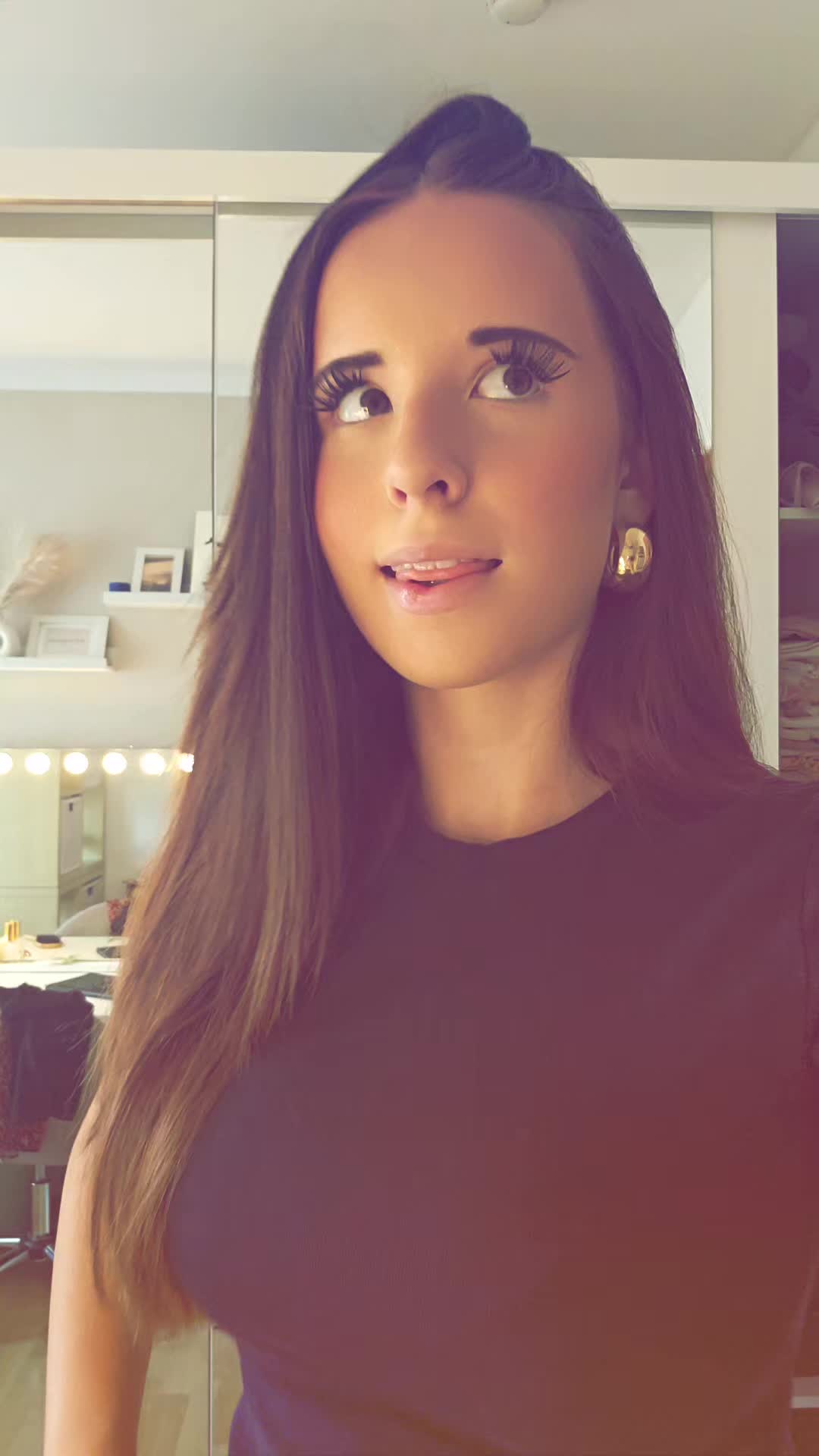 @Tamina_muc