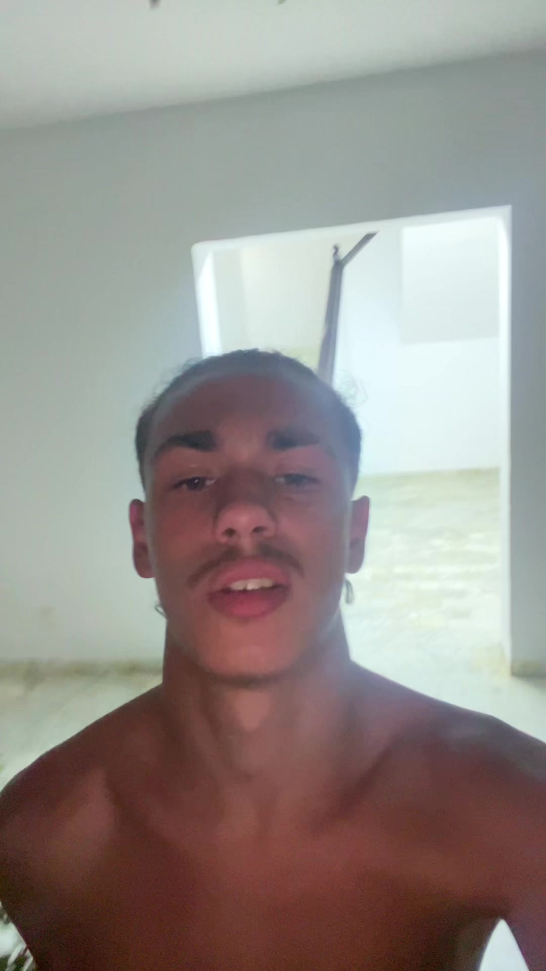 @𝓨𝓪𝓷𝓲𝓼