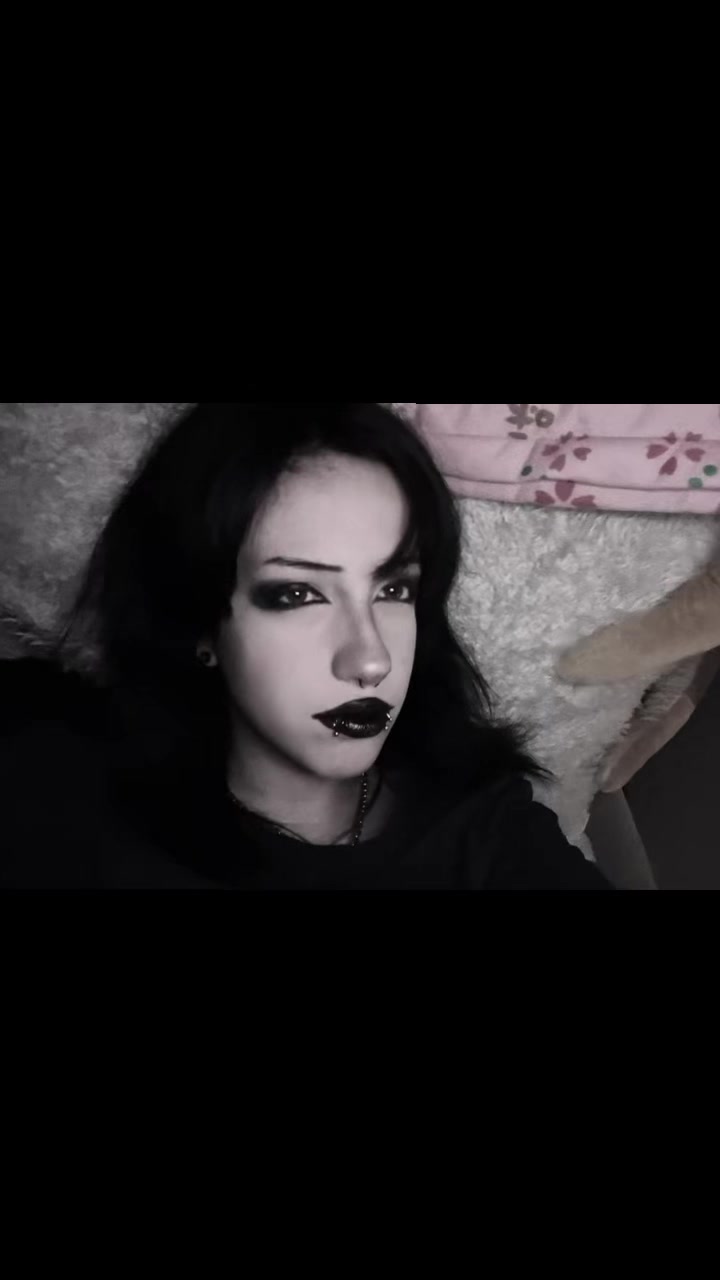 @⧖Zephyr⬙(set it off&rsquo;s version)