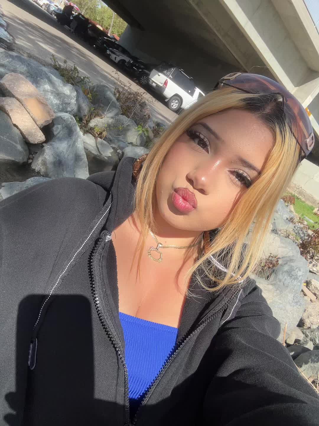 @Mimi🍭