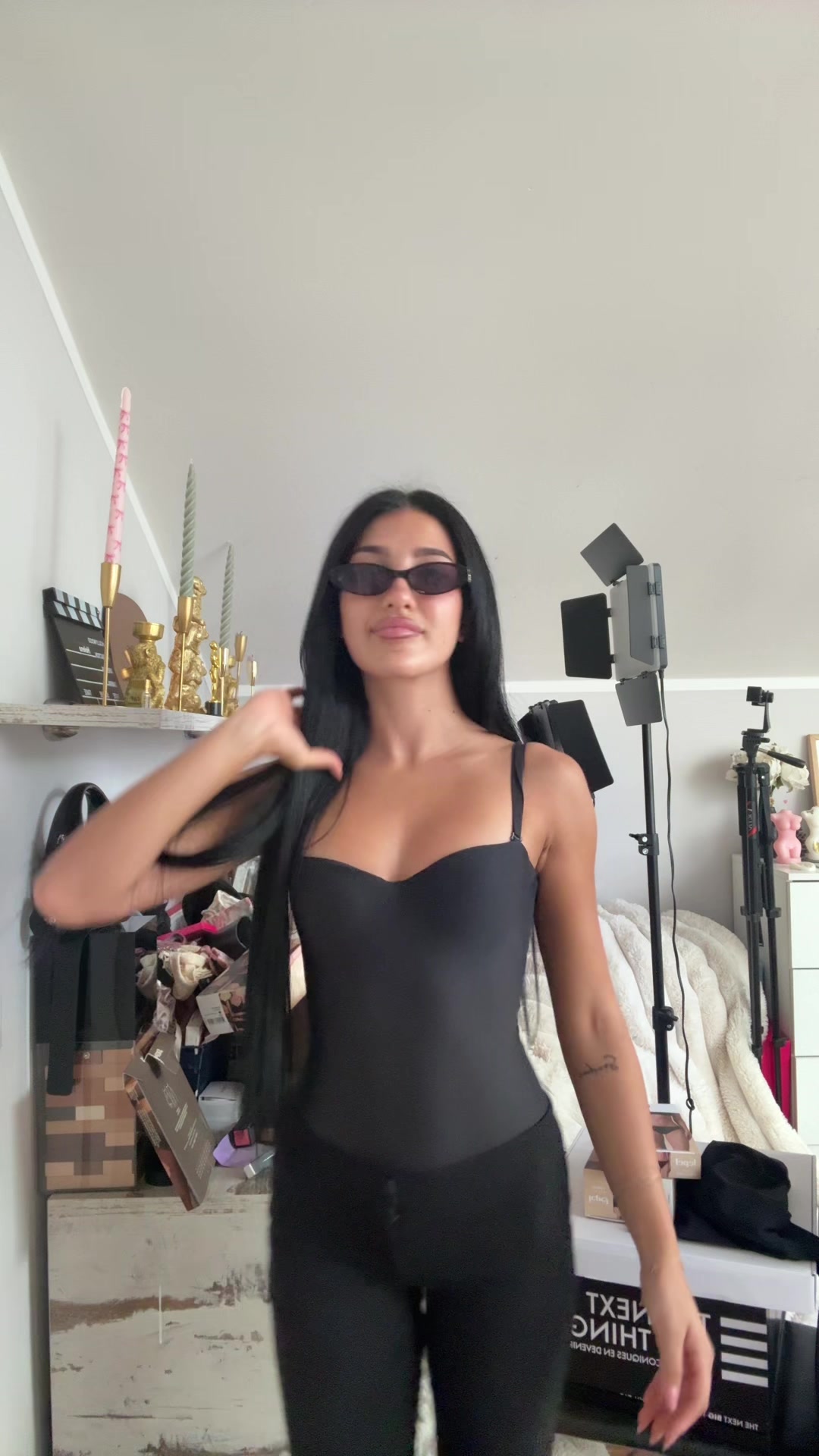 @elenaforfriends
