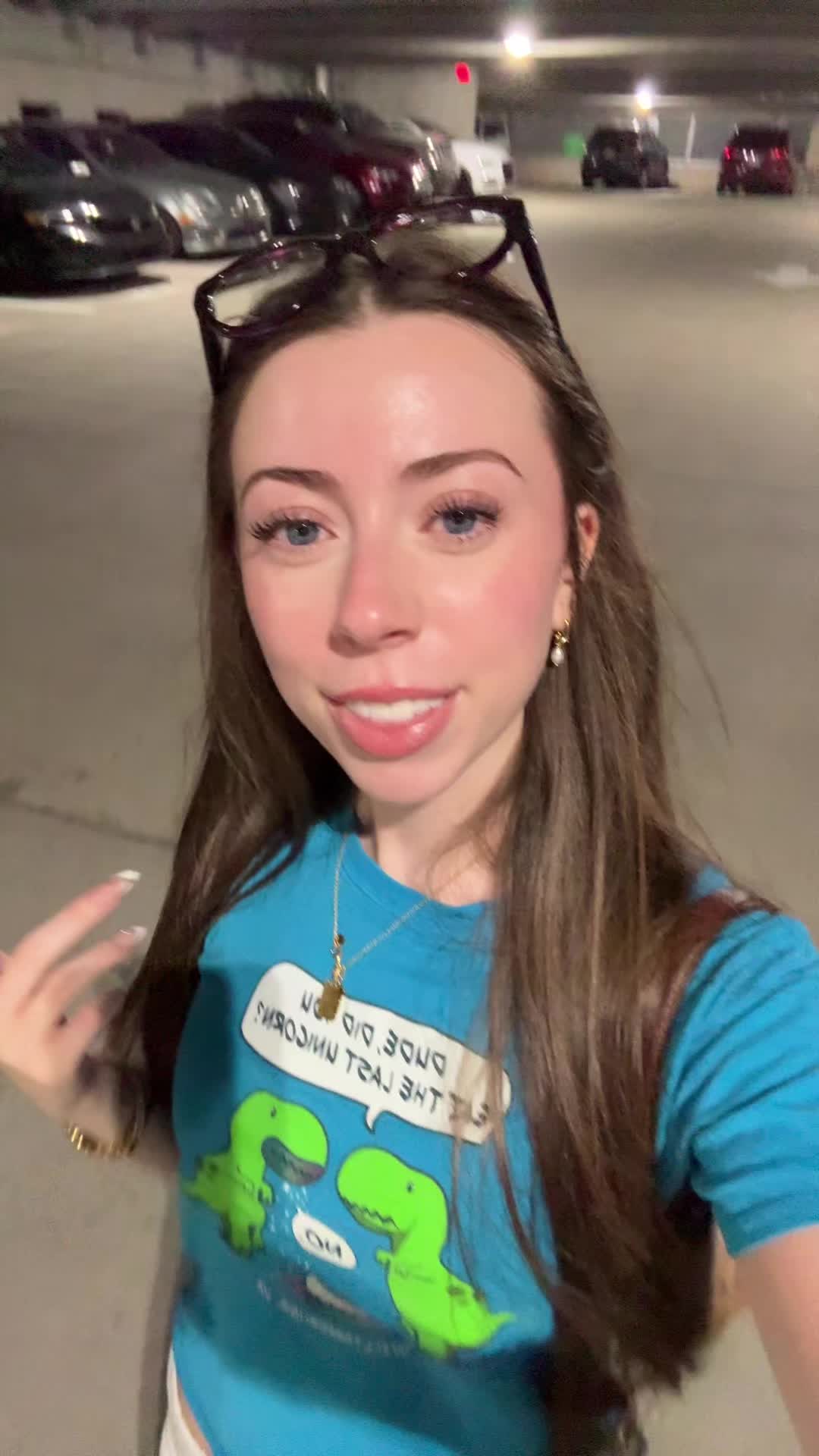 @avry555