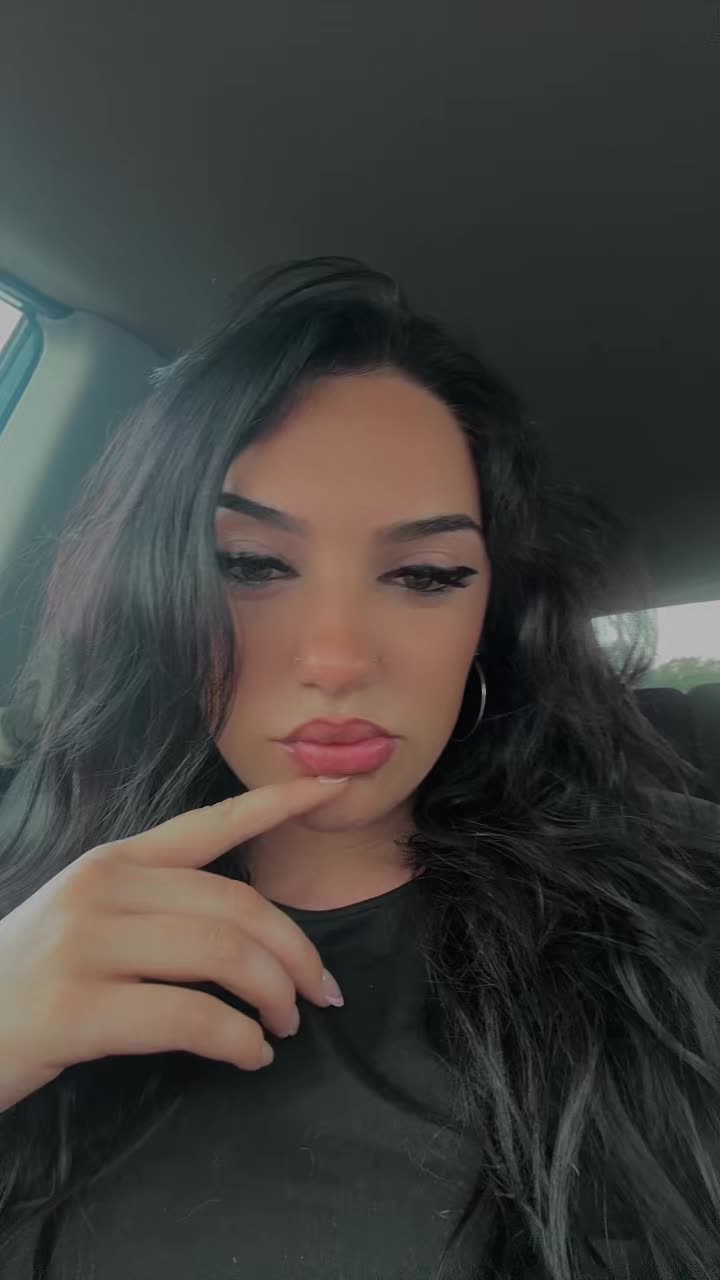 @Joelle_czolowski