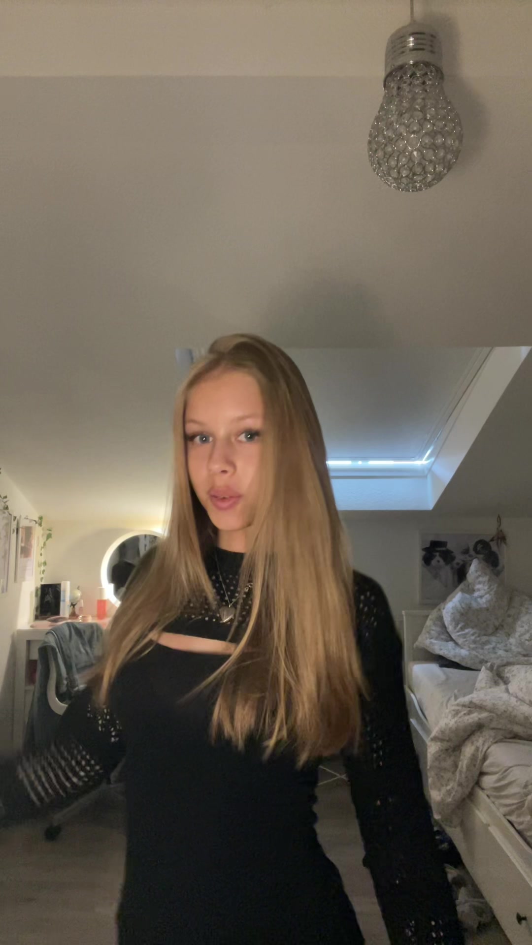 @🦇