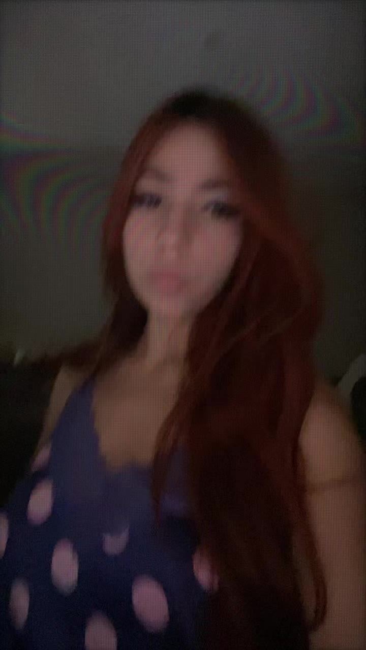 @a red🥰🍒🍒